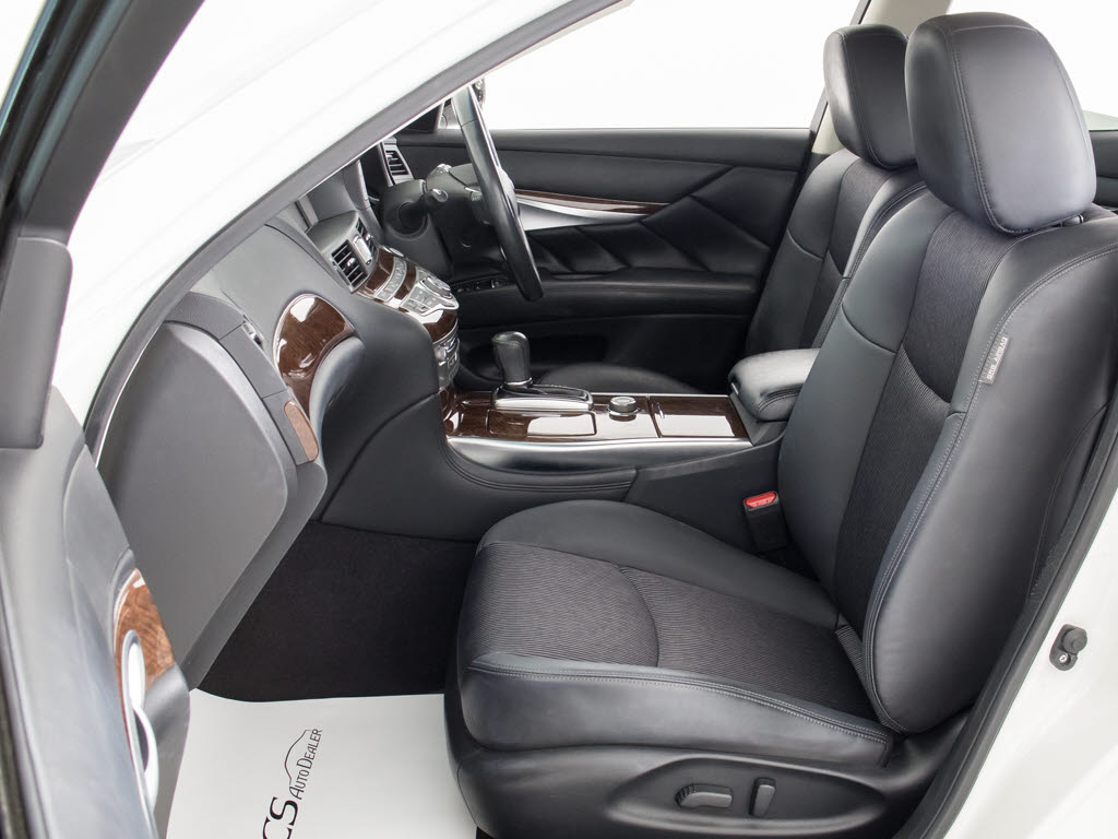 当社では、一般のクリーニングでは満足せず
、オゾンを利用した、根本的な脱臭・消臭・
除菌クリーニングも承っております！