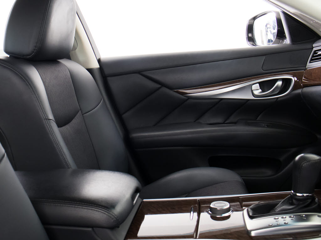 当社では、一般のクリーニングでは満足せず
、オゾンを利用した、根本的な脱臭・消臭・
除菌クリーニングも承っております！