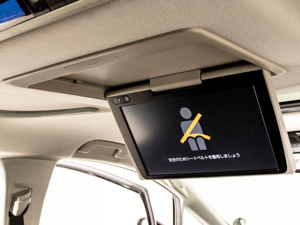 ★フリップダウンモニター★後席の方もDVD
等をお楽しみいただけます！