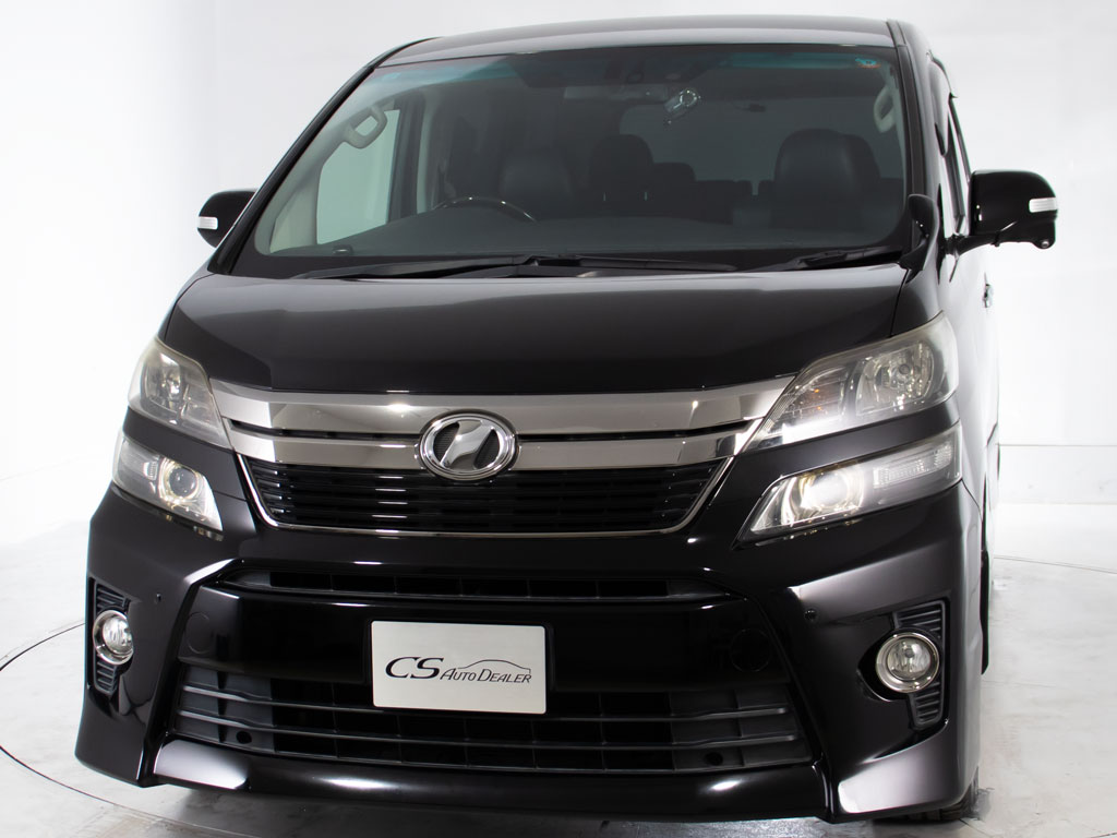 ★フロントビュー★グリル交換、エアロ取り
付け等、カスタムもお任せください！