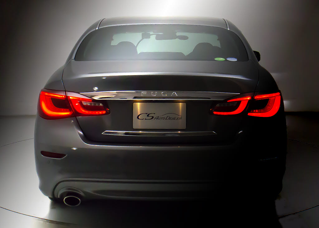 ★テールスモークやＬＥＤ加工、マフラー、
ルーフスポイラー、リアウイング、エアロパ
ーツなど取り付け承ります！ご納車迄に出来
ますので、お車ご購入とセット購入がおすす
めです！！