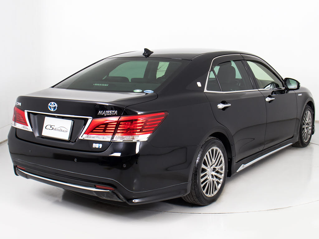 フルエアロが装着されています！お好みはい
かがですか？今付いているデザイン以外にも
、各ブランドのエアロを格安にてお取付け出
来ます！又、エアロを外してノーマル状態に
する事も出来ます！！