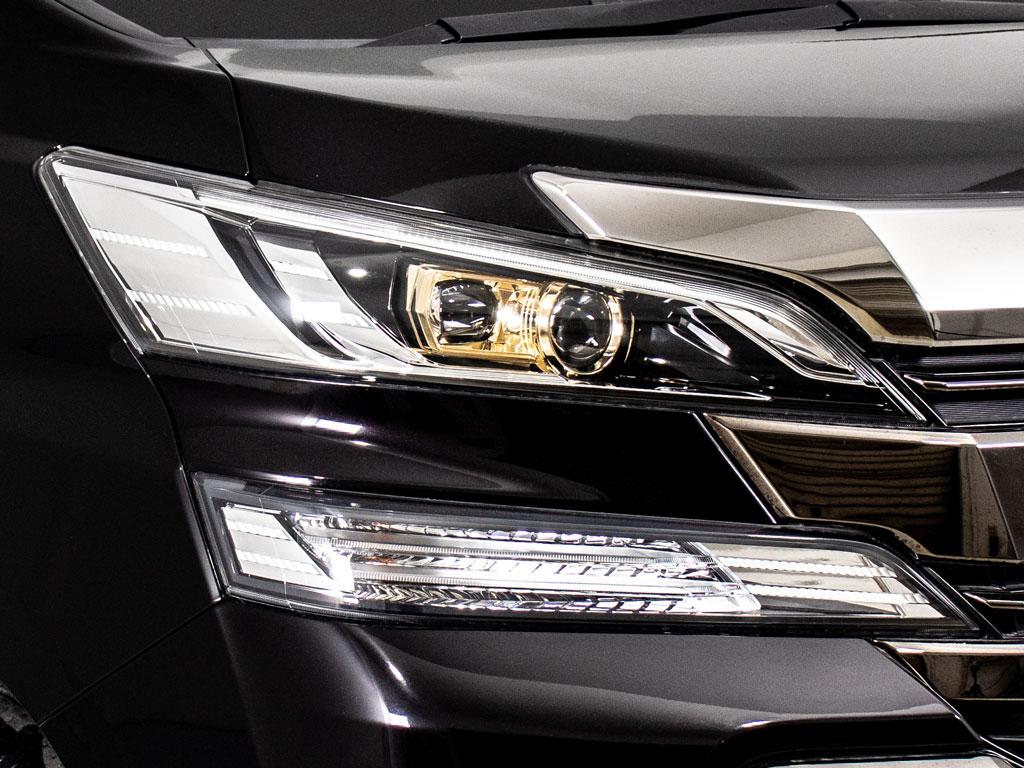 ★LEDヘッドライト★明るい視界を確保しま
す！