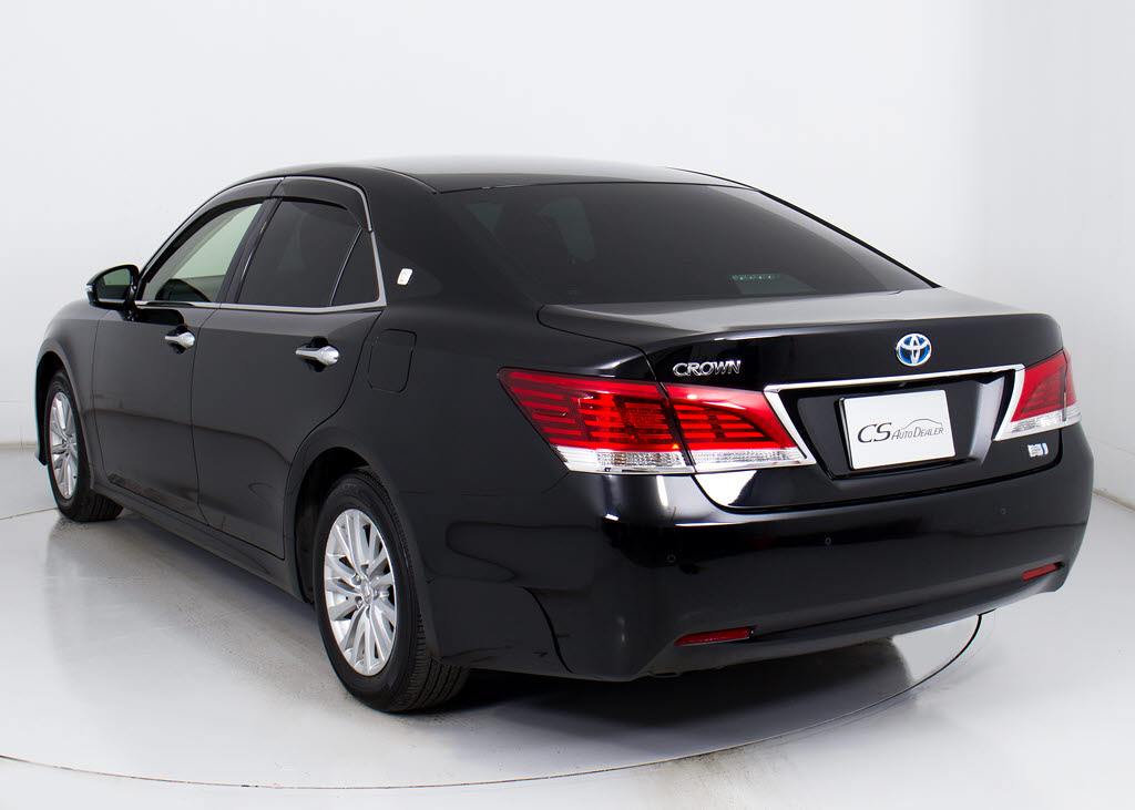 お車の下取りもお任せ下さい！国産、外車、
年式、走行距離問わず、どんなお車でも下取
りさせて頂きます。皆様のご相談お待ちして
おります！