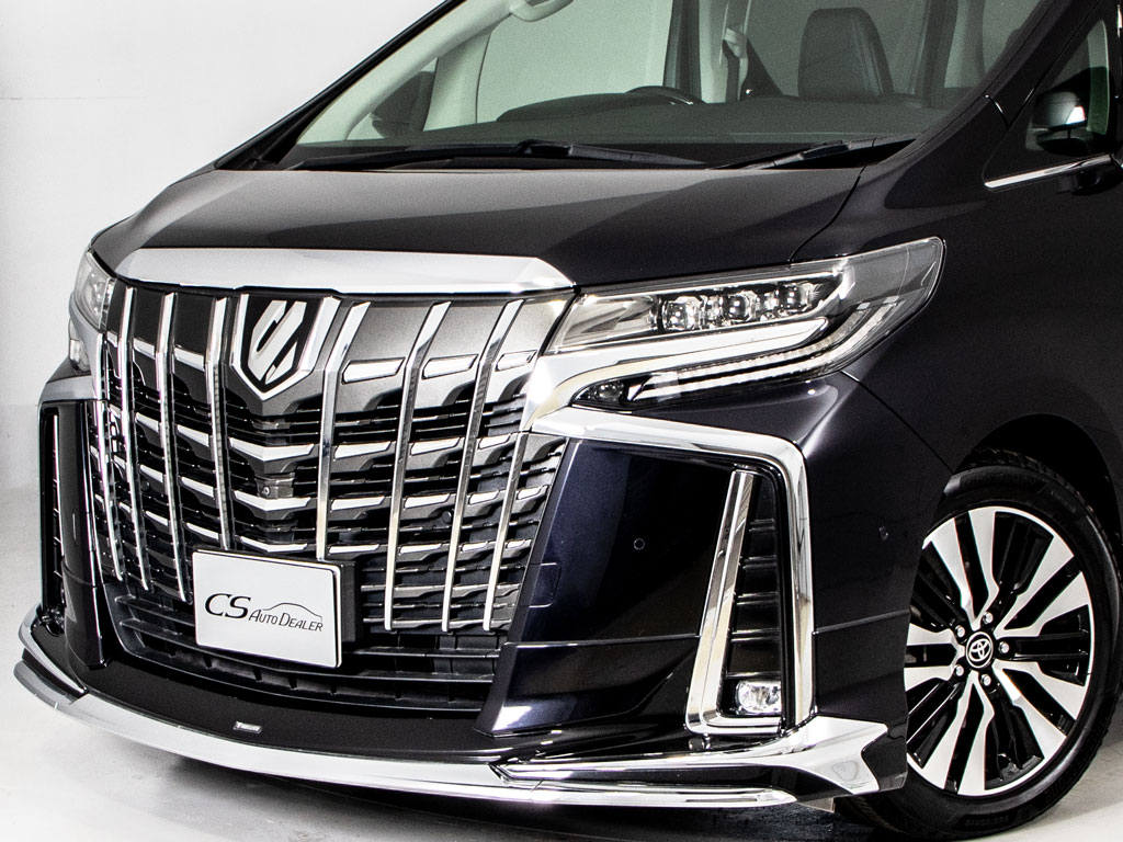 ★フロントビュー★グリル交換、エアロ取り
付け等、カスタムもお任せください！