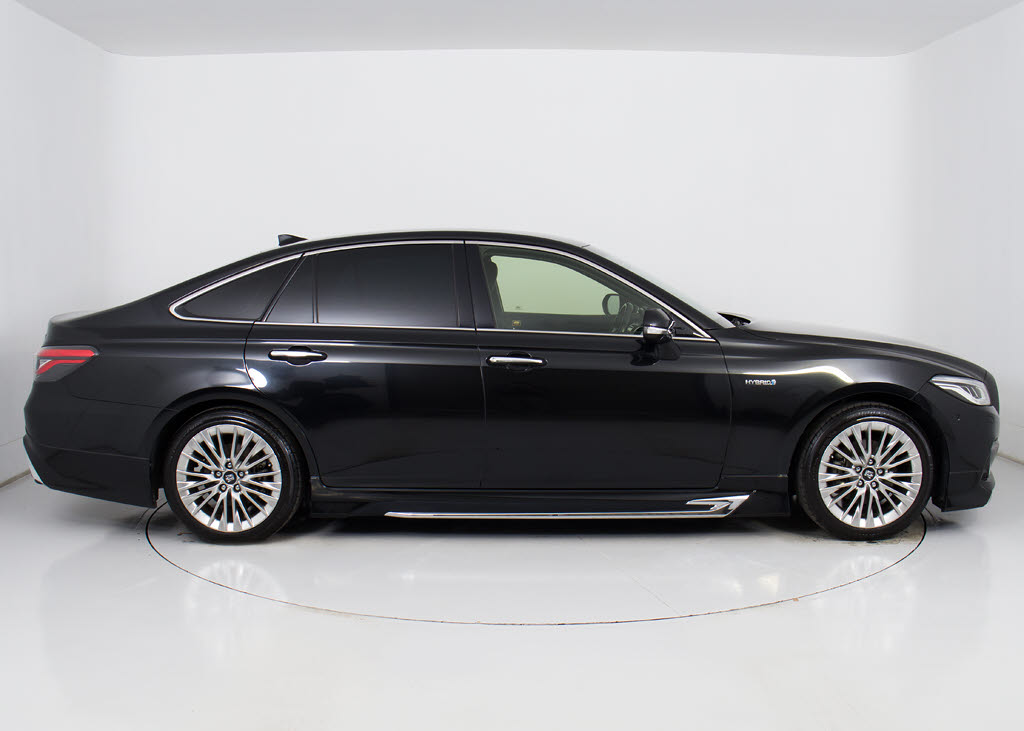 お探しの方必見ＯＰ１８ＡＷ付！大人気のオ
プション装備スパッタリング１８インチアル
ミホイール！