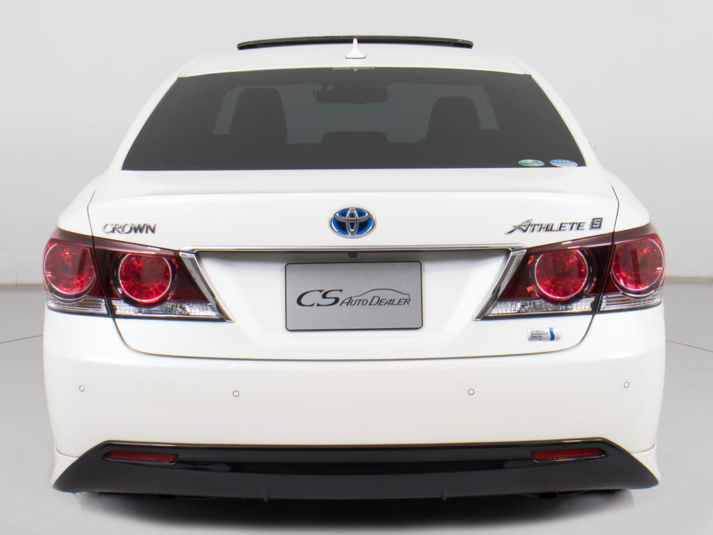 クリアランスソナーが付いています！フロン
ト＆リアにセンサーがあり、障害物に近づく
と警告音が鳴りドライバーへお知らせ！すご
く便利な人気装備です！！