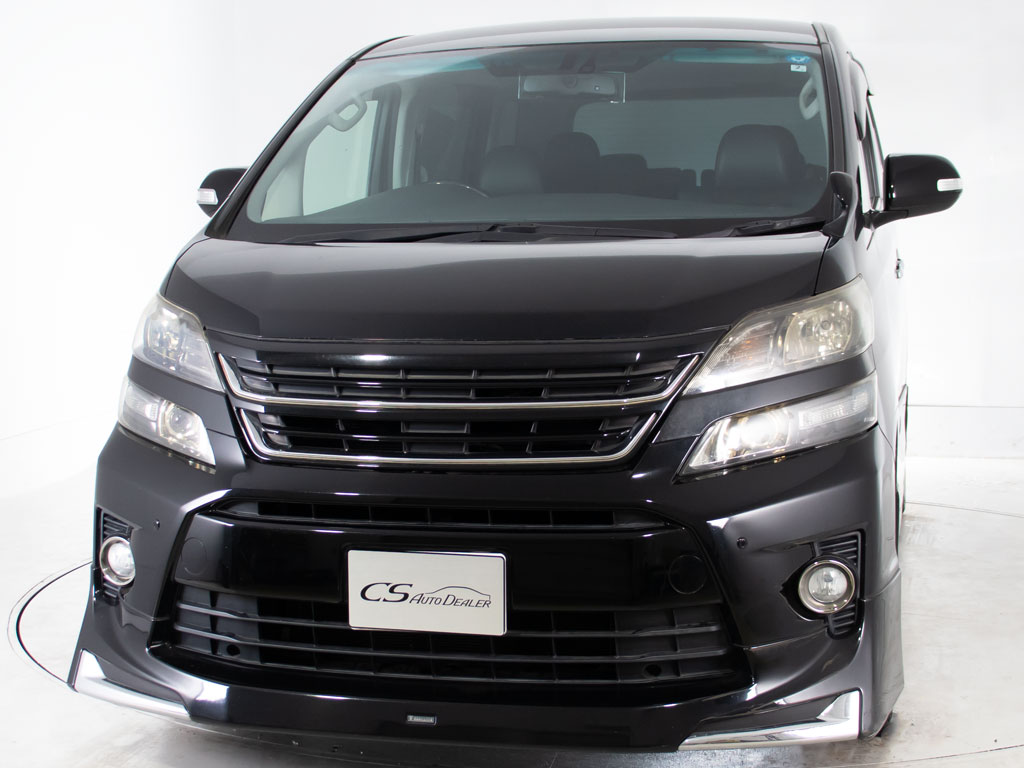 ★フロントビュー★グリル交換、エアロ取り
付け等、カスタムもお任せください！