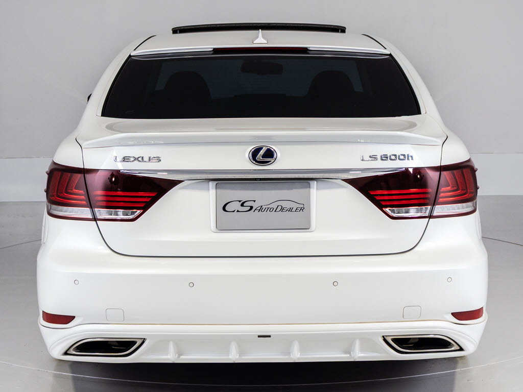 人気のパール系ボディ！ホワイトパールクリ
スタルシャイン！