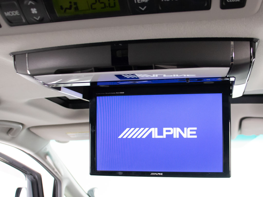 ★フリップダウンモニター★後席の方もDVD
等をお楽しみいただけます！