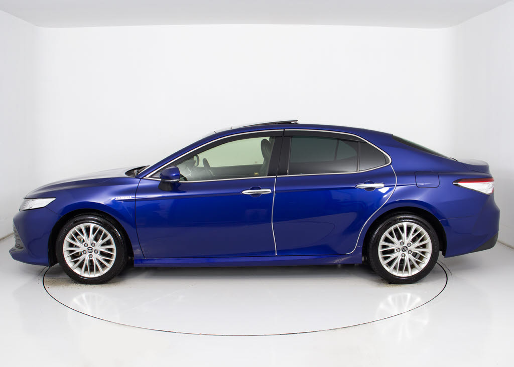 サイドビュー（ホイール交換・ダウンサス・
車高調など）のカスタムも承っております