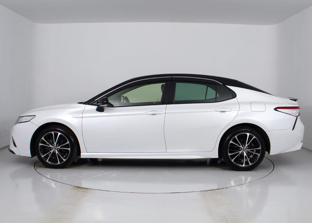 サイドビュー（ホイール交換・ダウンサス・
車高調など）のカスタムも承っております