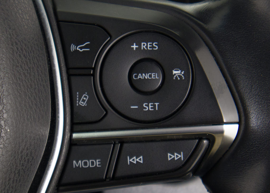 さまざまな機能を統合した衝突回避支援パッ
ケージ、「トヨタ　セーフティセンス」！最
先端の予防安全（アクティブセーフティ）技
術です。