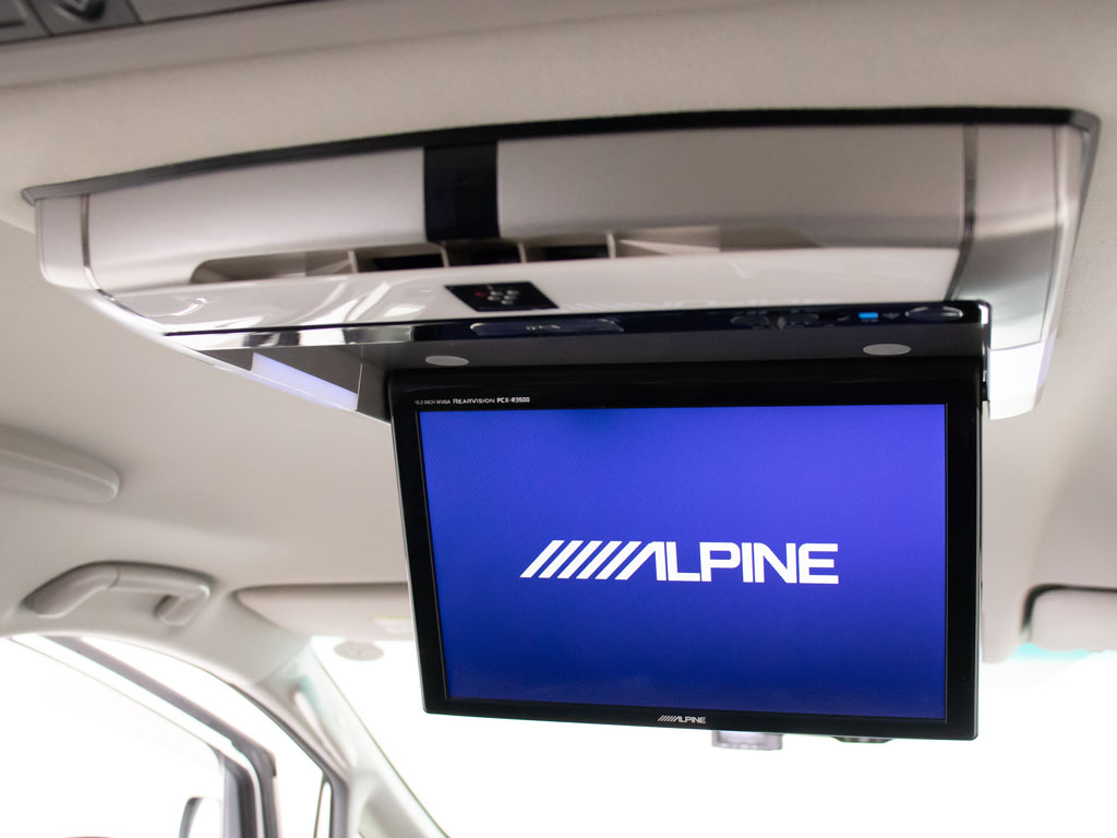 ★フリップダウンモニター★後席の方もDVD
等をお楽しみいただけます！