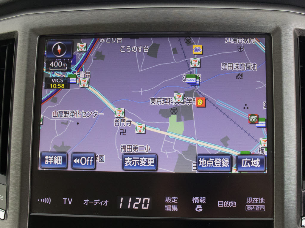 メーカー純正の大画面ＨＤＤナビが装備され
ています！操作も簡単！見やすい！純正だか
らこその使いやすさ！