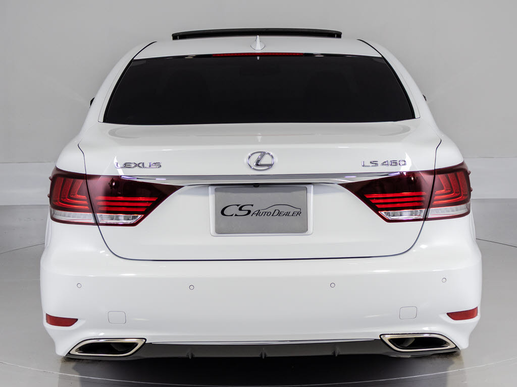 エアロカスタムや流行りのガラス系ボディコ
ーティングもご注文可能！