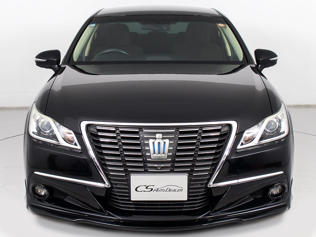 禁煙車です！室内は嫌なニオイも無く、すご
く綺麗な状態です！禁煙車・・特にセダンタ
イプのお車では少ないですよね！！タバコの
ニオイが苦手なお客様必見です！快適にご乗
車頂けます！！