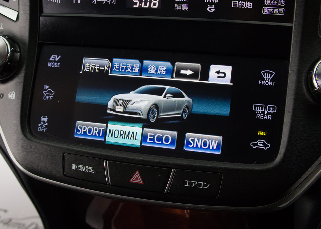 状況に応じて様々な走行モードを選択できま
す！いつでも快適なドライブを楽しむことが
可能です！