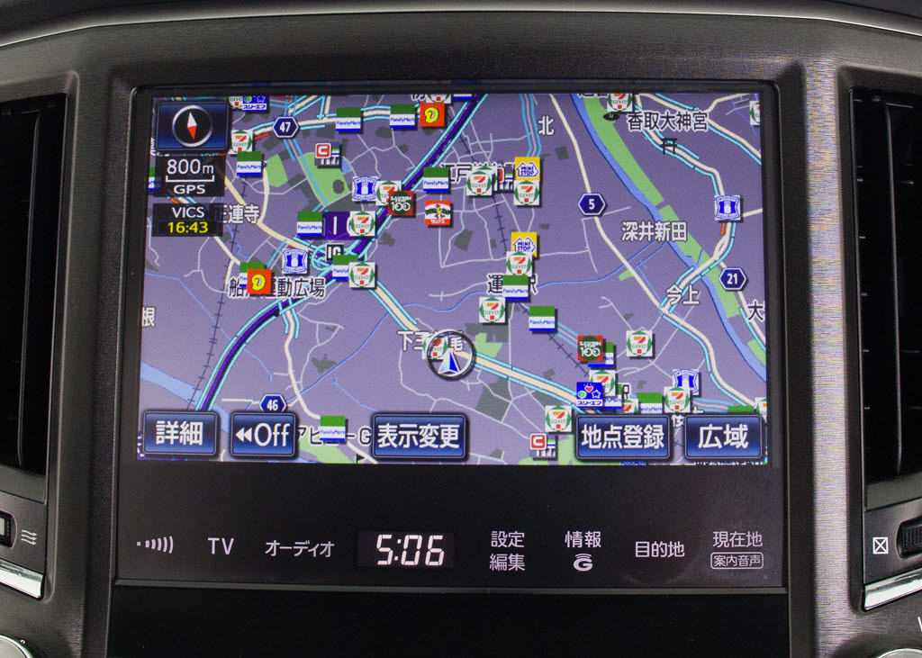 メーカー純正の大画面ＨＤＤナビが装備され
ています！操作も簡単！見やすい！純正だか
らこその使いやすさ！