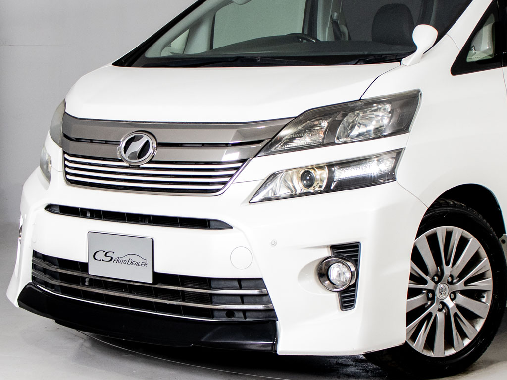 ★タイヤ交換★お好みのﾒｰｶ-やデザインのホ
イールへの換装も承っております！