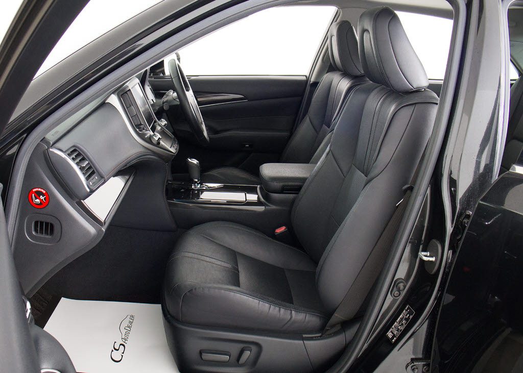 快適エアシート＆シートヒーターを装備して
います！高級車ならではの装備です！シート
が暖まる機能！シートから冷風が出る機能！
どちらも付いています！！寒い冬も、暑い夏
も快適にご乗車頂けます！！