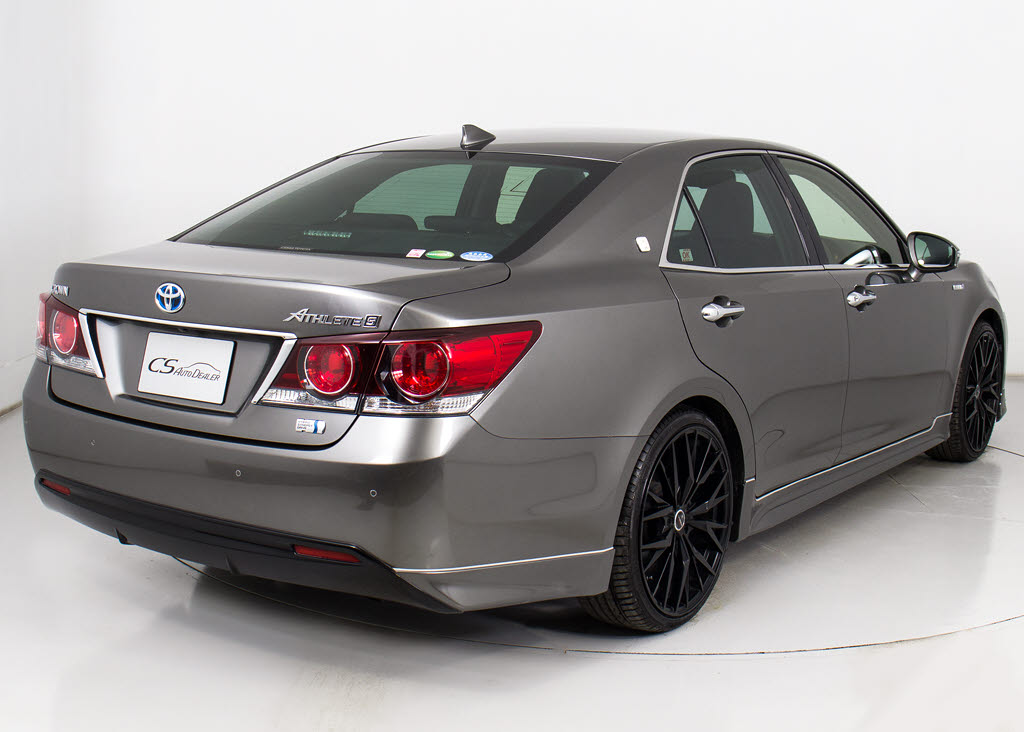 フルエアロが装着されています！お好みはい
かがですか？今付いているデザイン以外にも
、各ブランドのエアロを格安にてお取付け出
来ます！又、エアロを外してノーマル状態に
する事も出来ます！！