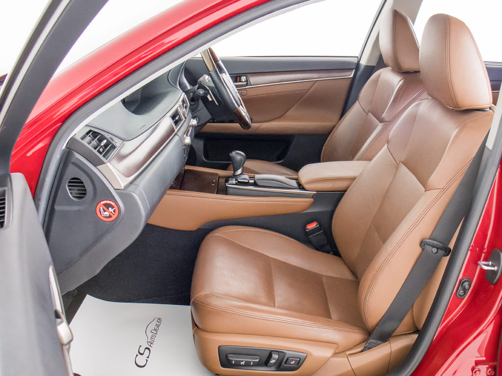 エアシート＆シートヒーターを完備しており
ますのでオールシーズン快適にご乗車頂けま
す。