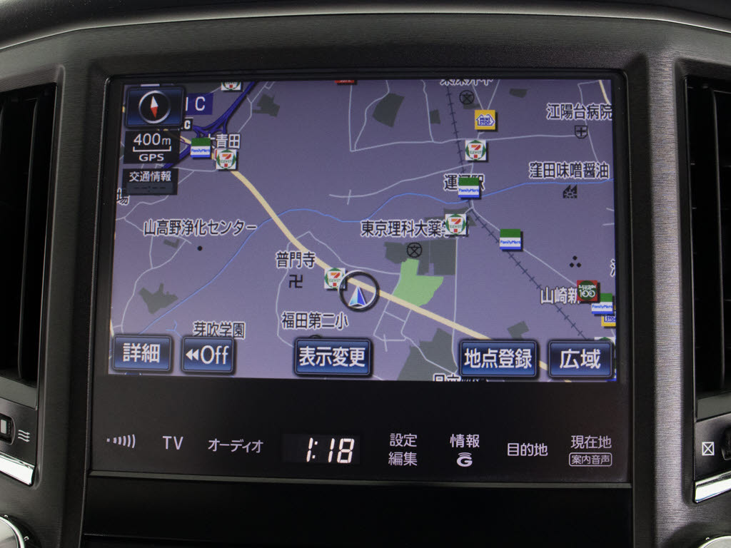 メーカー純正の大画面ＨＤＤナビが装備され
ています！操作も簡単！見やすい！純正だか
らこその使いやすさ！