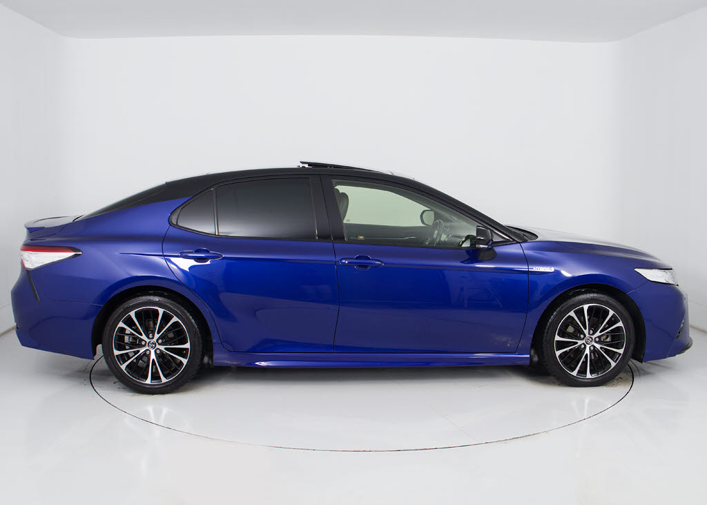 サイドビュー（ホイール交換・ダウンサス・
車高調など）のカスタムも承っております