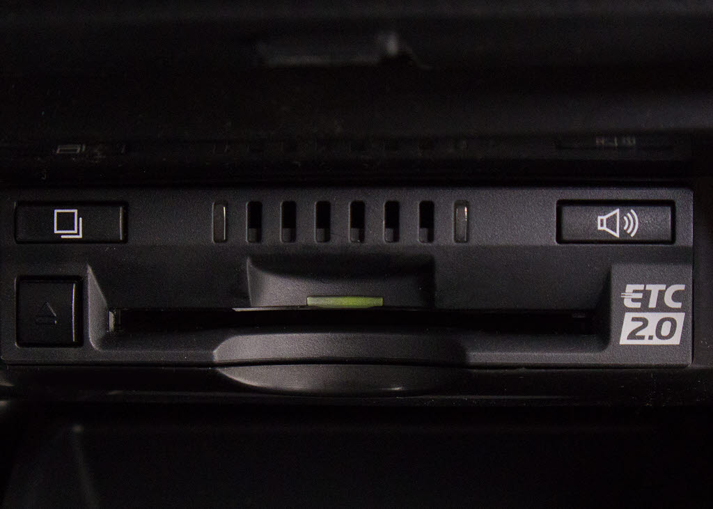 ＥＴＣ２．０が装備されています！！社外品
とは違い収まりの良いデザインが人気！高速
道路を利用する際は必需品ですよね！！スト
レス無く料金所を通過出来ます！！