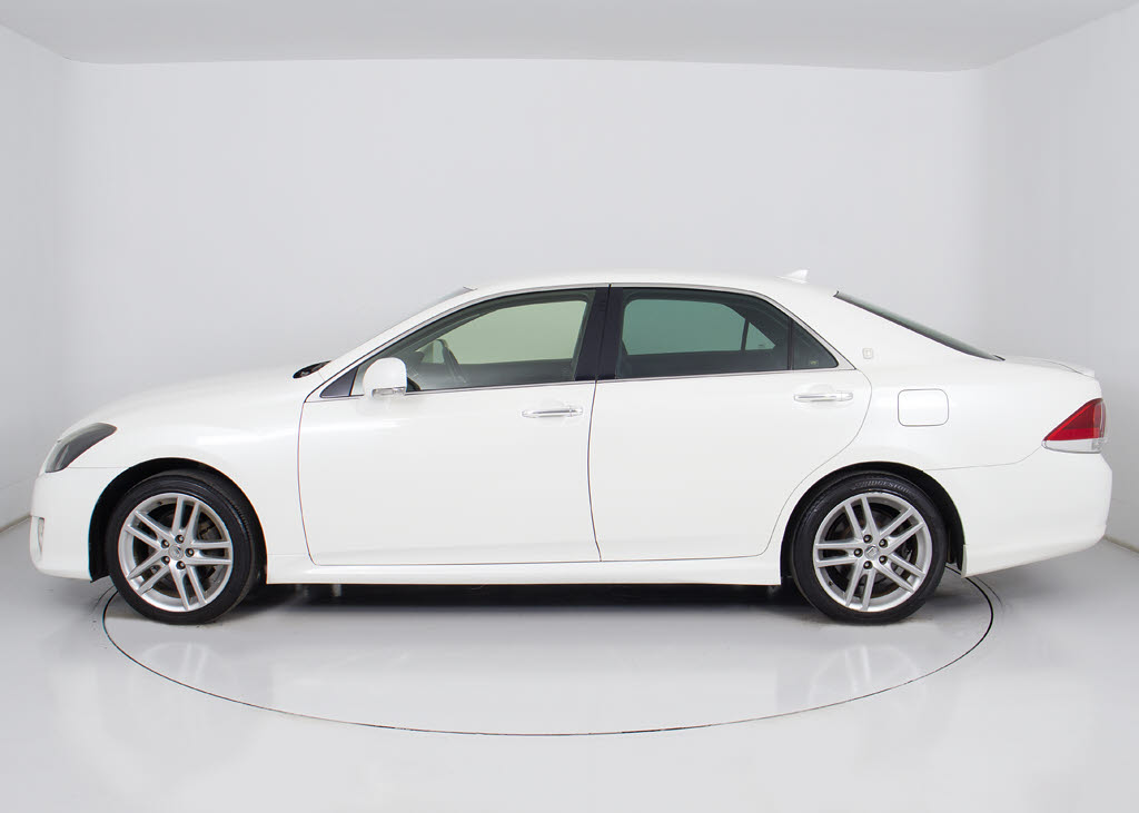 各メーカーのエアロパーツ取り付け承ります
！ご納車迄に仕上げます！格安にて承ります
のでお気軽にお申し付け下さい！！