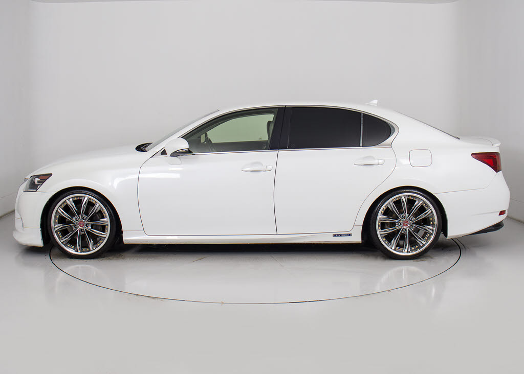 ２０インチアルミ！！アルミホイールの変更
も可能です！お客様のお好みの１台を作成可
能となります！※詳細はスタッフまでお尋ね
ください。