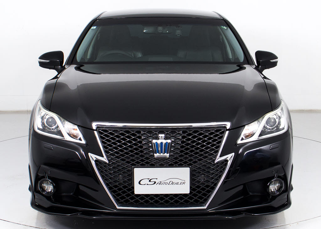 禁煙車です！室内は嫌なニオイも無く、すご
く綺麗な状態です！禁煙車・・特にセダンタ
イプのお車では少ないですよね！！タバコの
ニオイが苦手なお客様必見です！快適にご乗
車頂けます！！