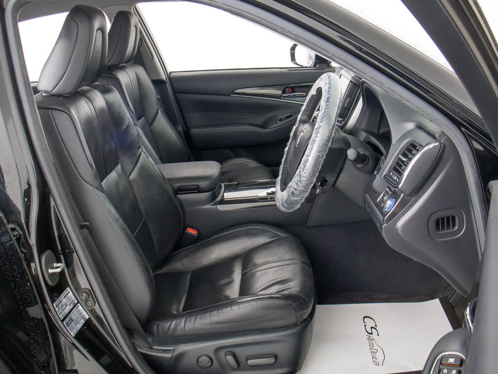 快適エアシート＆シートヒーターを装備して
います！高級車ならではの装備です！シート
が暖まる機能！シートから冷風が出る機能！
どちらも付いています！！寒い冬も、暑い夏
も快適にご乗車頂けます！！