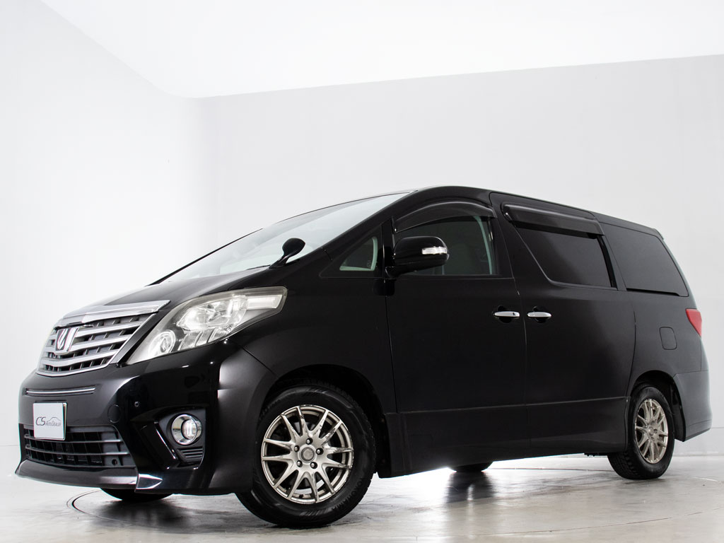 ★フロントビュー★グリル交換、エアロ取り
付け等、カスタムもお任せください！