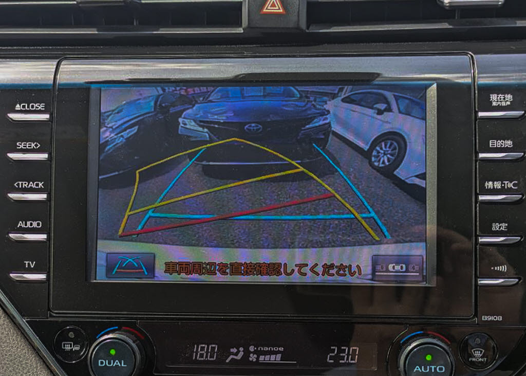 カラーバックモニターがついております！ス
テアリング連動ガイドラインが映し出される
ので、駐車の際に非常に役に立ちます！！