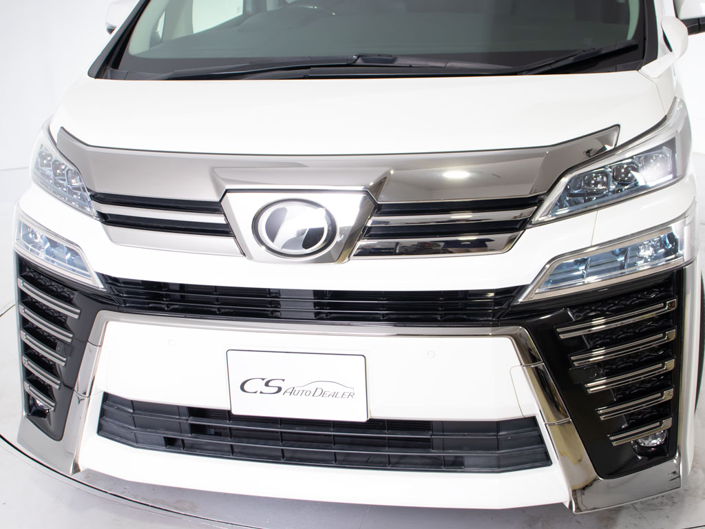 ★フロントビュー★グリル交換、エアロ取り
付け等、カスタムもお任せください！