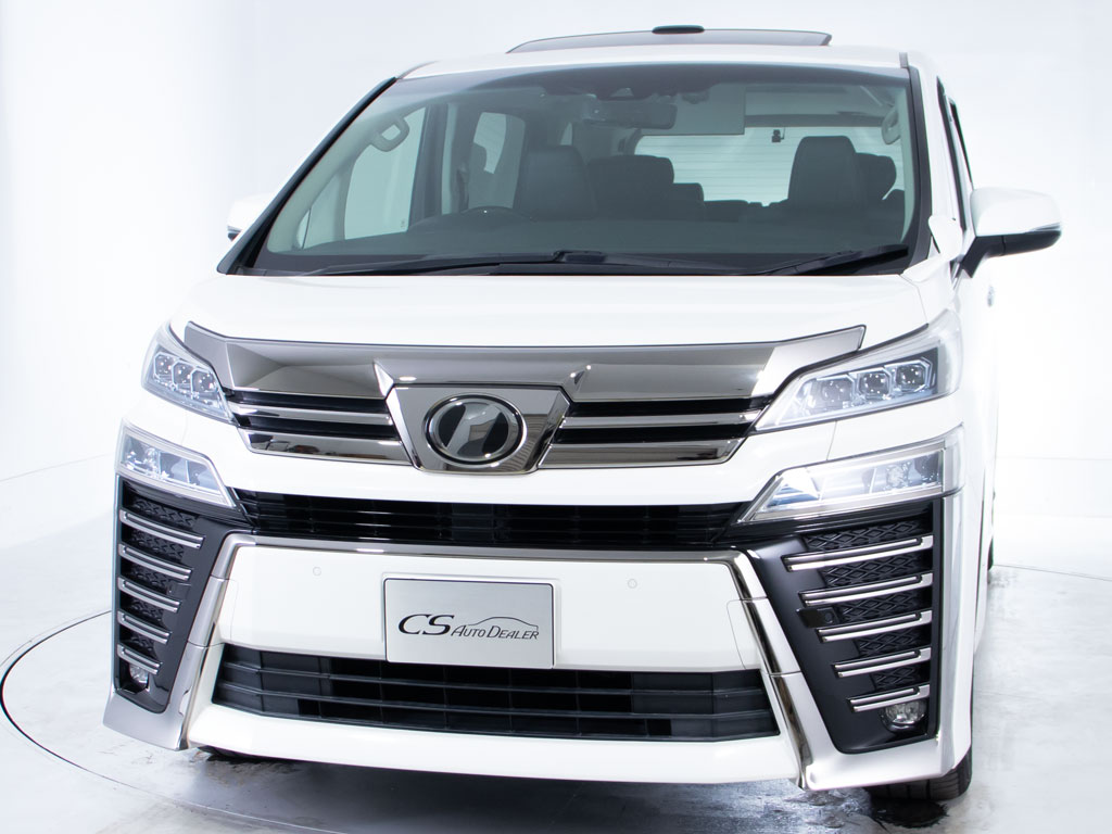 ★フロントビュー★グリル交換、エアロ取り
付け等、カスタムもお任せください！