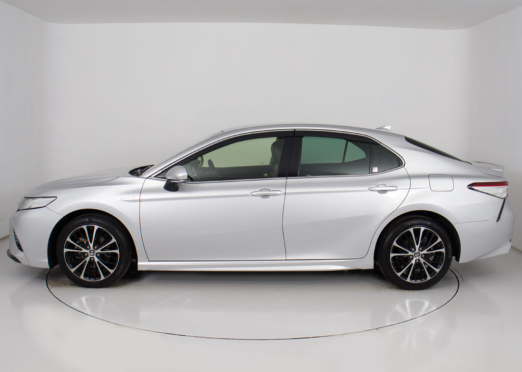 サイドビュー（ホイール交換・ダウンサス・
車高調など）のカスタムも承っております