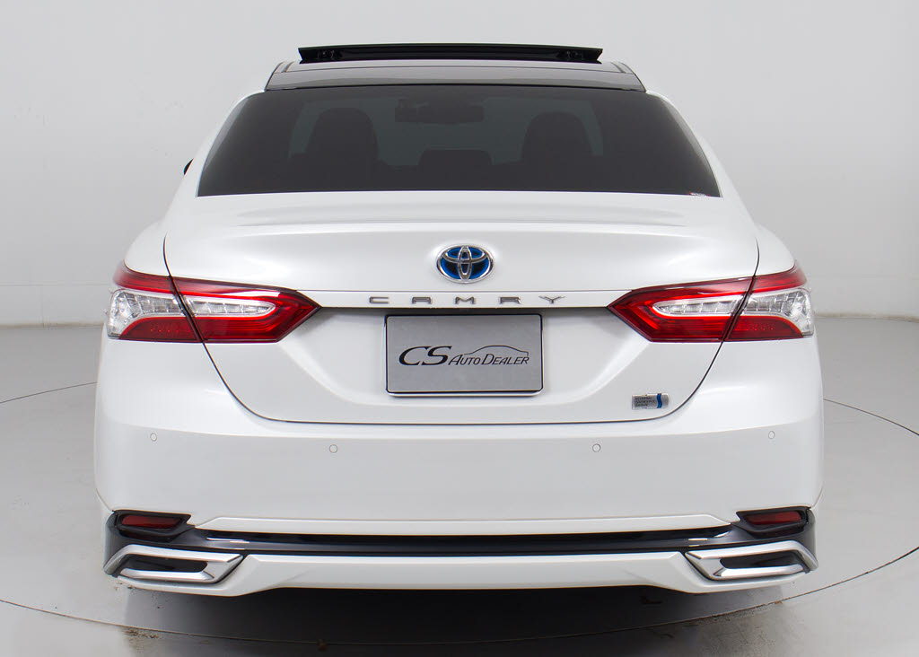 ★モデリスタフルエアロ装備！大人気の純正
エアロ！純正の良さを残しつつ上品な印象に
仕上がっております！