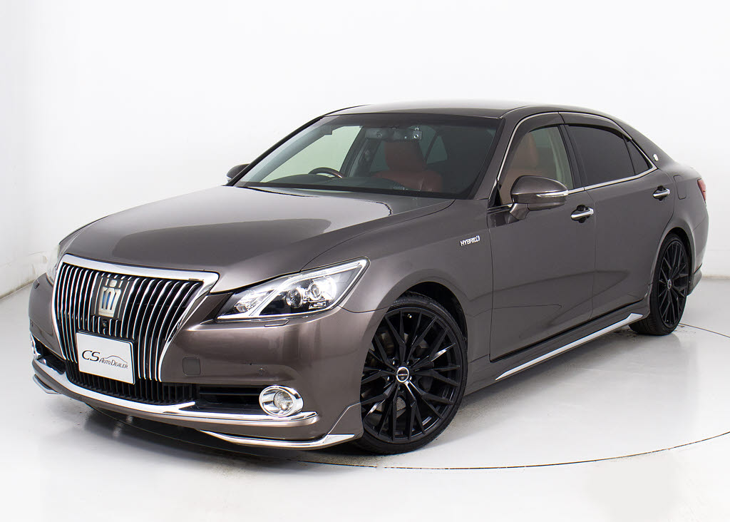 フルエアロが装着されています！お好みはい
かがですか？今付いているデザイン以外にも
、各ブランドのエアロを格安にてお取付け出
来ます！又、エアロを外してノーマル状態に
する事も出来ます！！