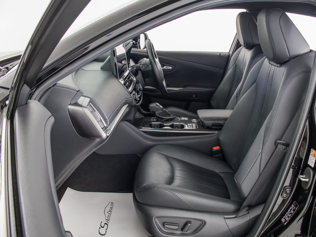 快適エアシート＆シートヒーターを装備して
います！高級車ならではの装備です！シート
が暖まる機能！シートから冷風が出る機能！
どちらも付いています！！寒い冬も、暑い夏
も快適にご乗車頂けます！！