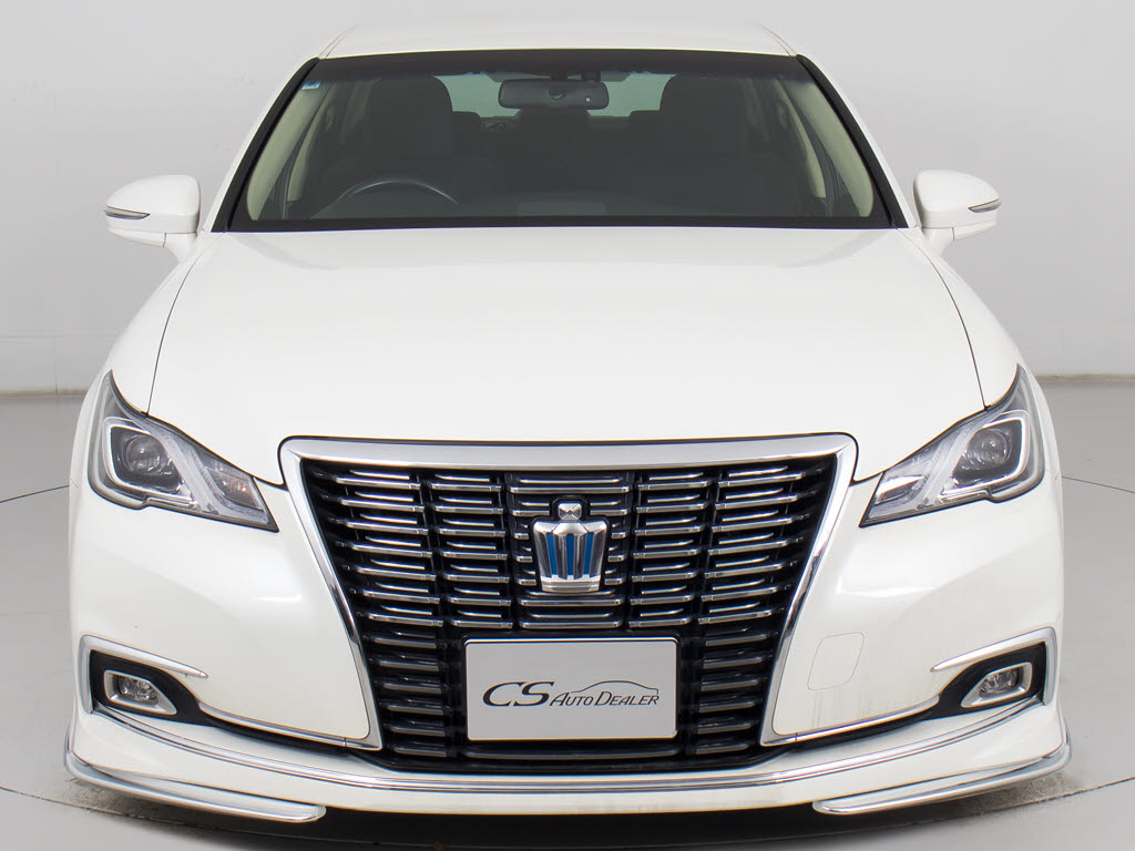 禁煙車です！室内は嫌なニオイも無く、すご
く綺麗な状態です！禁煙車・・特にセダンタ
イプのお車では少ないですよね！！タバコの
ニオイが苦手なお客様必見です！快適にご乗
車頂けます！！