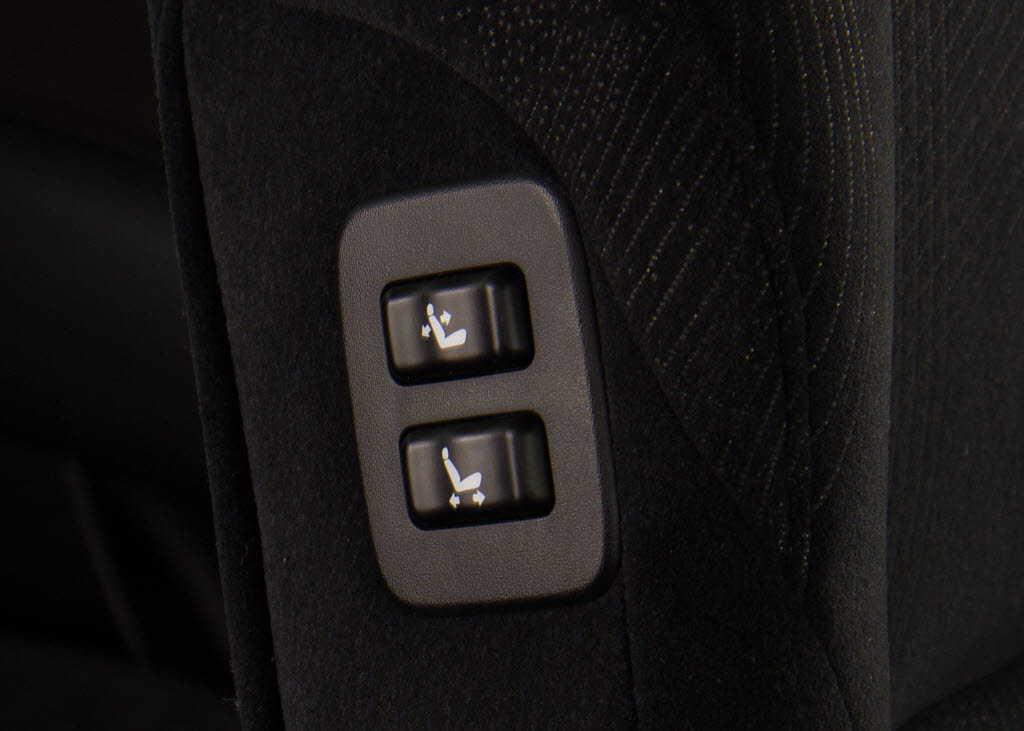 掲載画像以外の箇所が見てみたいなどご希望
が御座いましたら是非お問い合わせ下さい、
メールや郵送等でご希望の画像をお送りさせ
て頂きます。