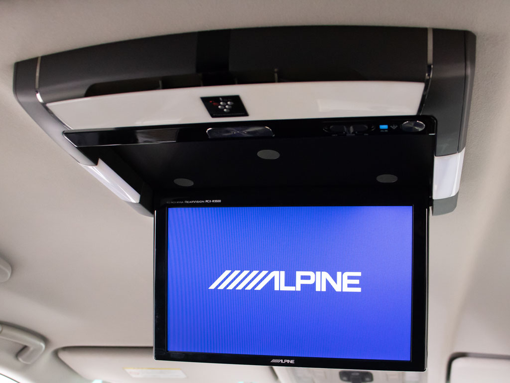 ★フリップダウンモニター★後席の方もDVD
等をお楽しみいただけます！