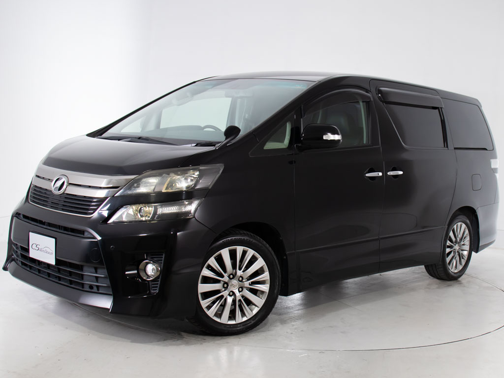 ★フロントビュー★グリル交換、エアロ取り
付け等、カスタムもお任せください！