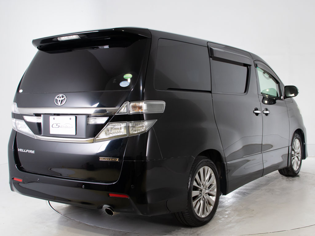 ★ﾘｱﾋﾞｭｰ★テールランプ加工、マフラー換装
等も承っております！