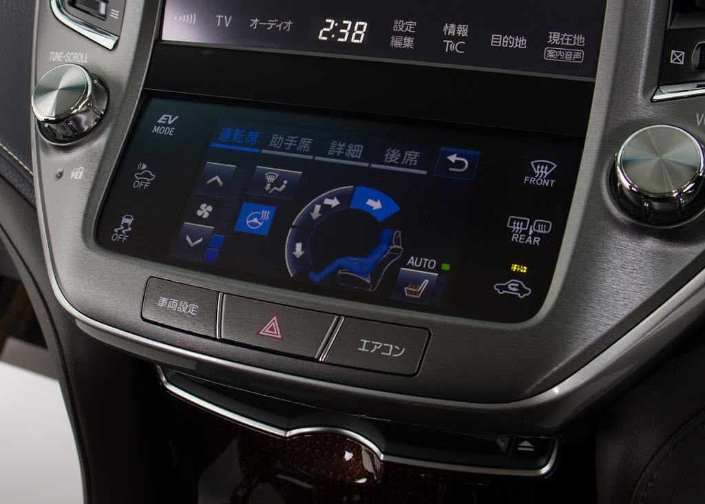 ★シートヒーターを装備しています！高級車
ならではの装備です！