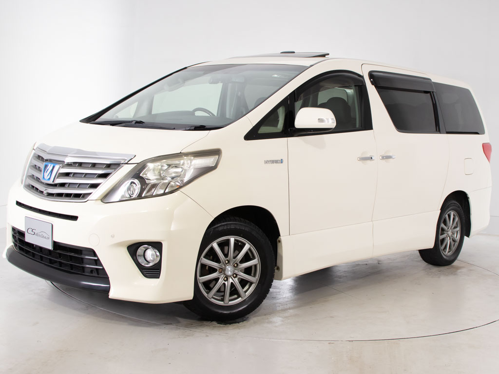 ★フロントビュー★グリル交換、エアロ取り
付け等、カスタムもお任せください！