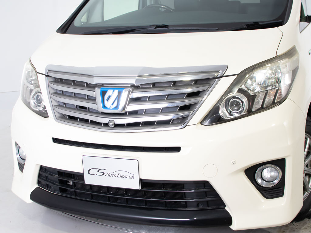 ★フロントビュー★グリル交換、エアロ取り
付け等、カスタムもお任せください！